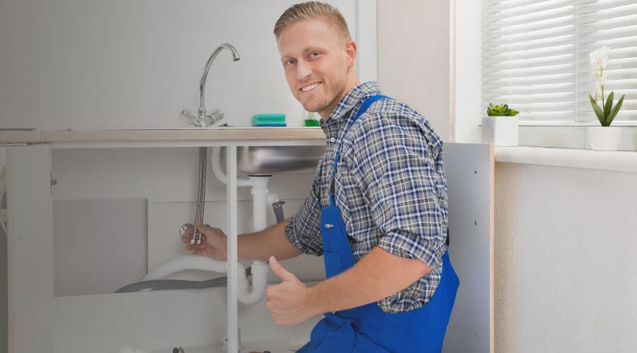Expert burst pipe repair services in Bement, IL